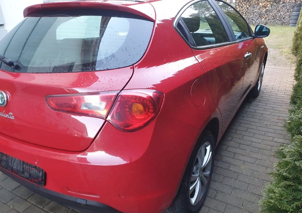 Alfa Romeo Giulietta cena 20000 przebieg: 173000, rok produkcji 2011 z Krotoszyn małe 781